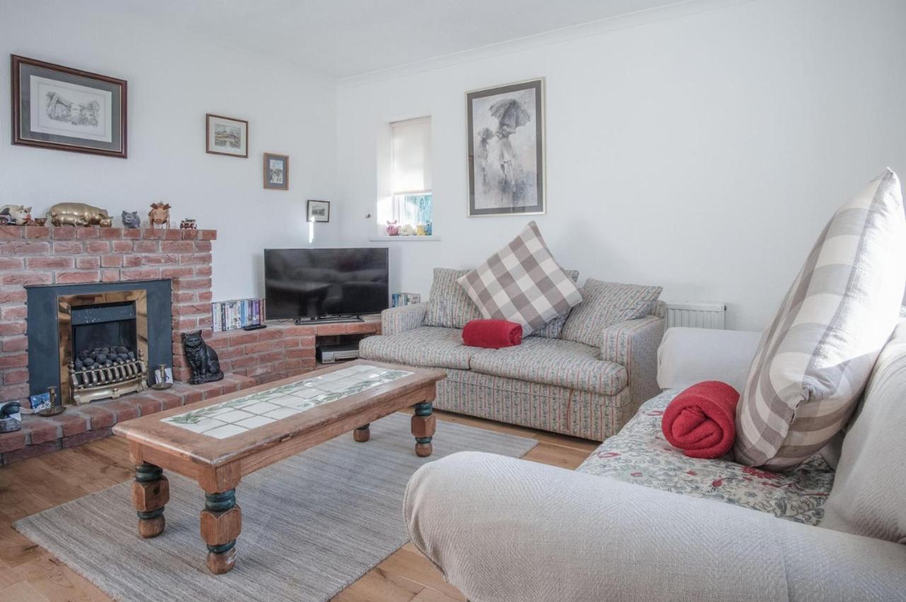 Maytree Cottage - 4 Bedroom Holiday Home - Tenby Zewnętrze zdjęcie