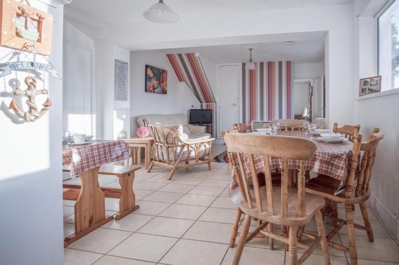 Maytree Cottage - 4 Bedroom Holiday Home - Tenby Zewnętrze zdjęcie
