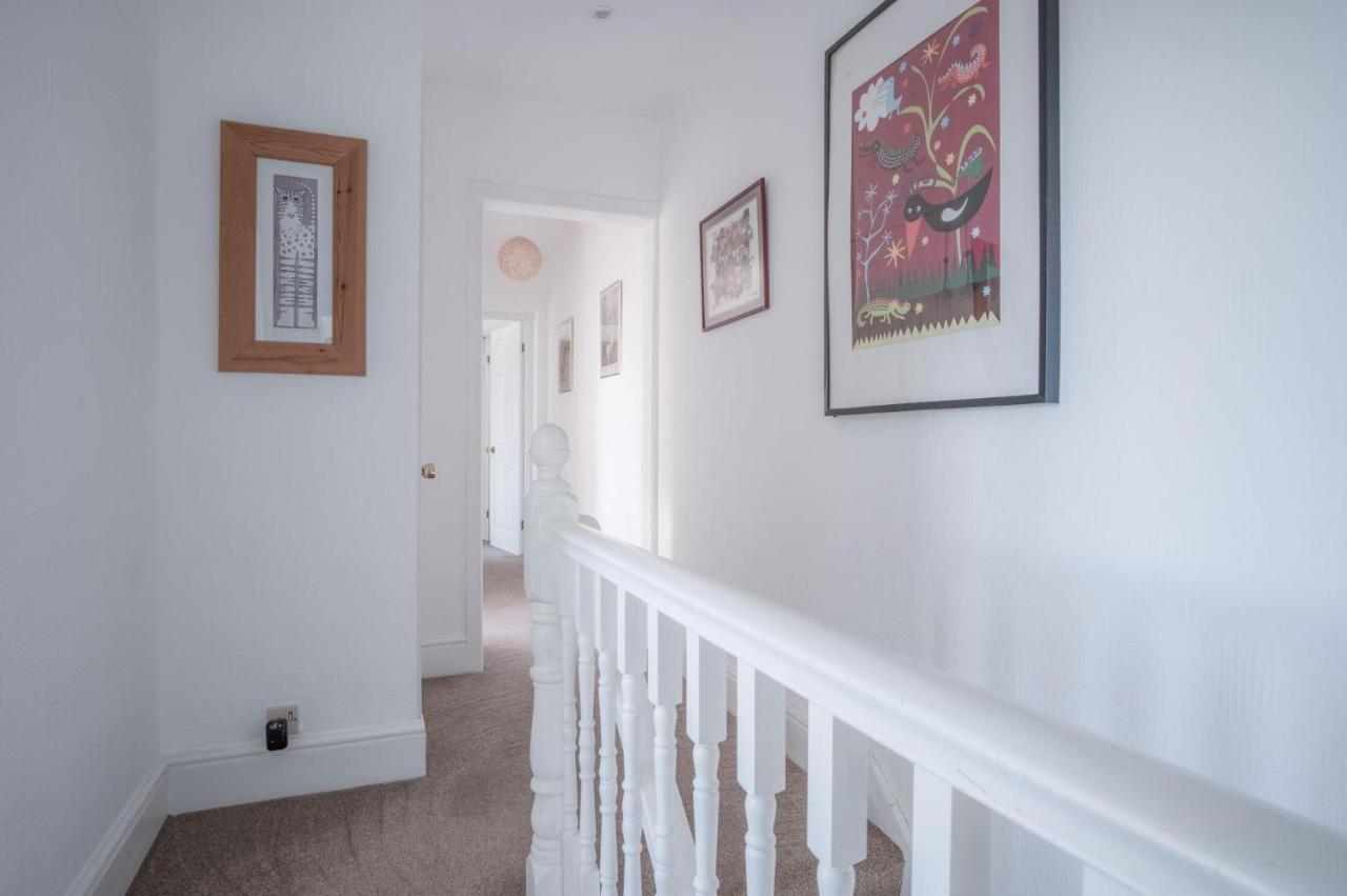 Maytree Cottage - 4 Bedroom Holiday Home - Tenby Zewnętrze zdjęcie