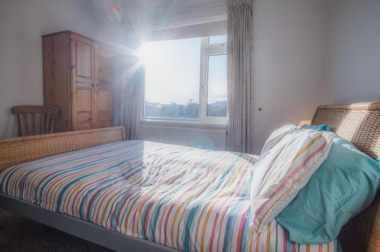 Maytree Cottage - 4 Bedroom Holiday Home - Tenby Zewnętrze zdjęcie
