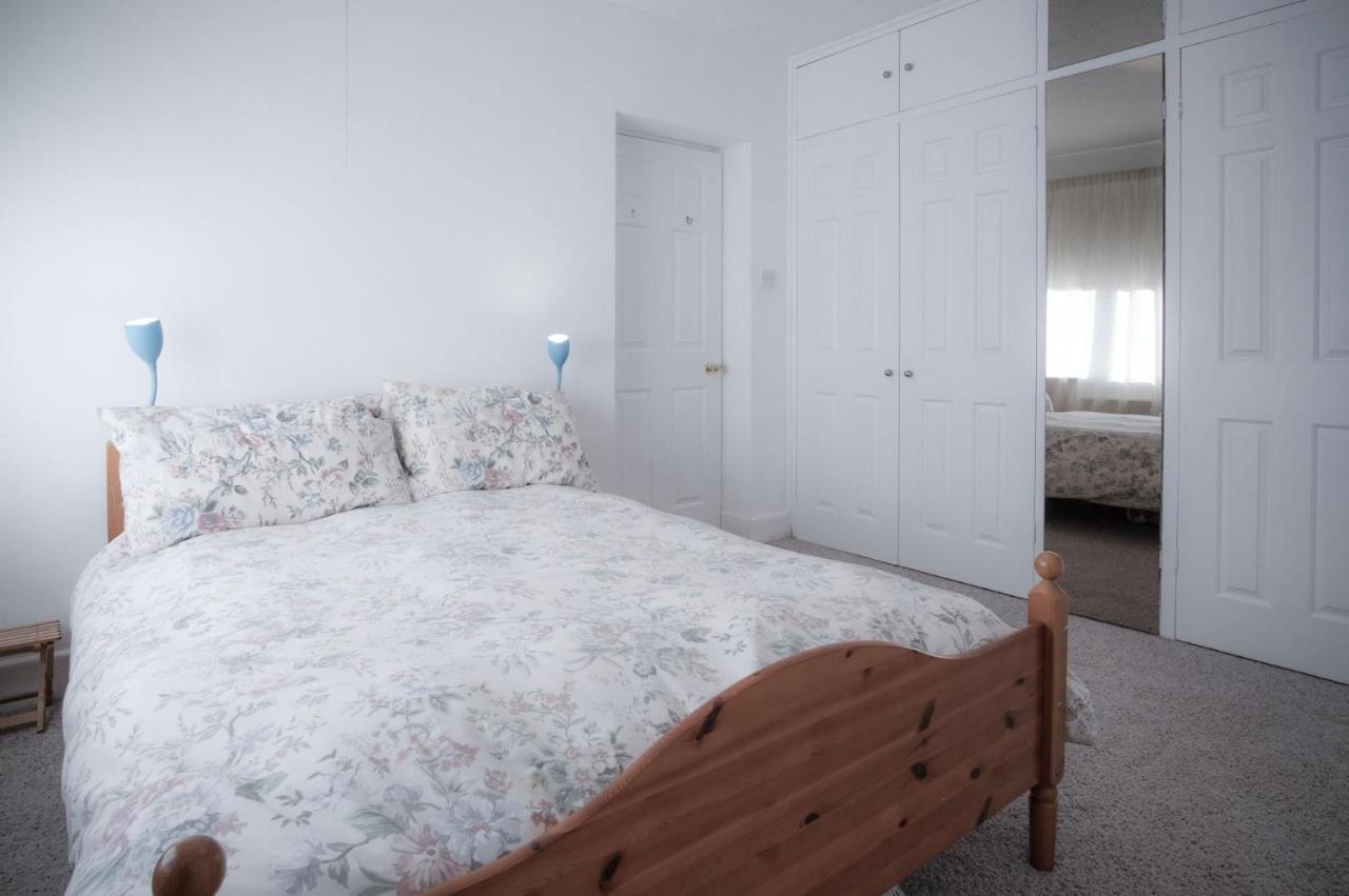 Maytree Cottage - 4 Bedroom Holiday Home - Tenby Zewnętrze zdjęcie