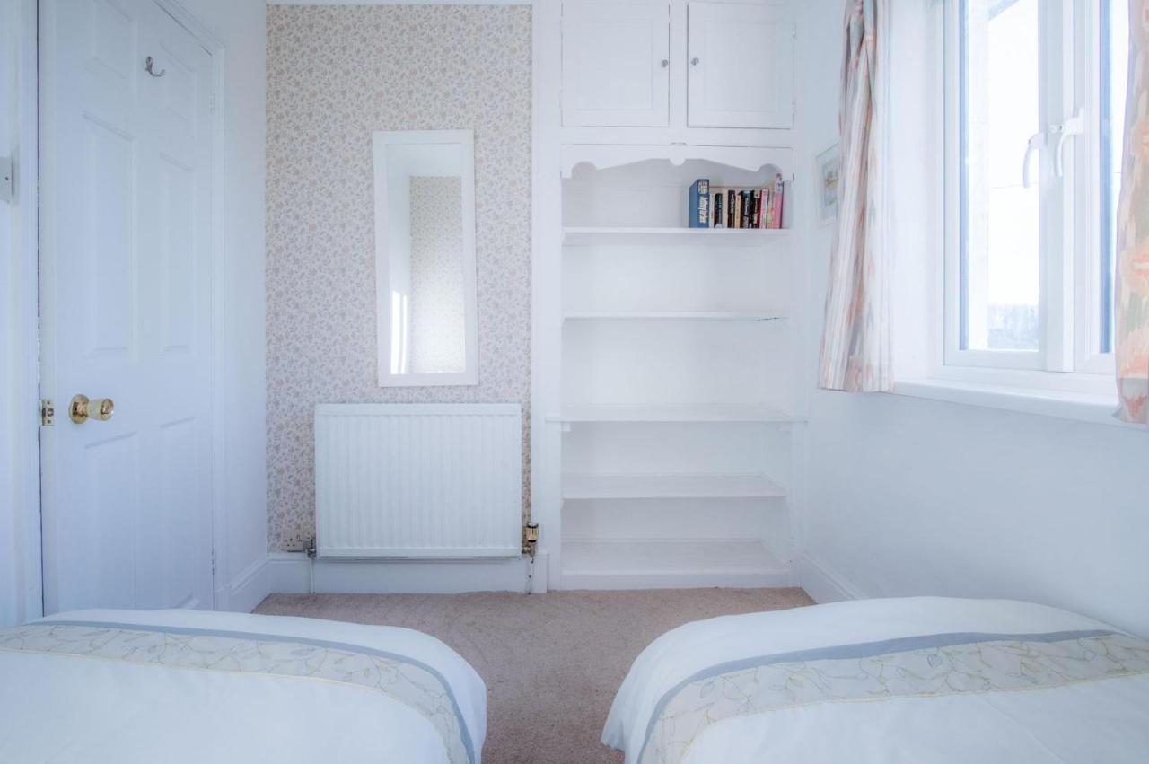 Maytree Cottage - 4 Bedroom Holiday Home - Tenby Zewnętrze zdjęcie