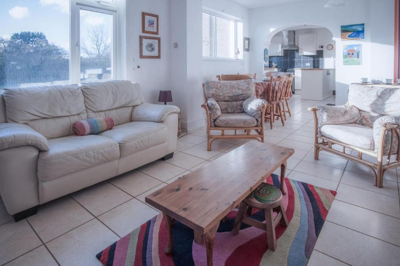 Maytree Cottage - 4 Bedroom Holiday Home - Tenby Zewnętrze zdjęcie